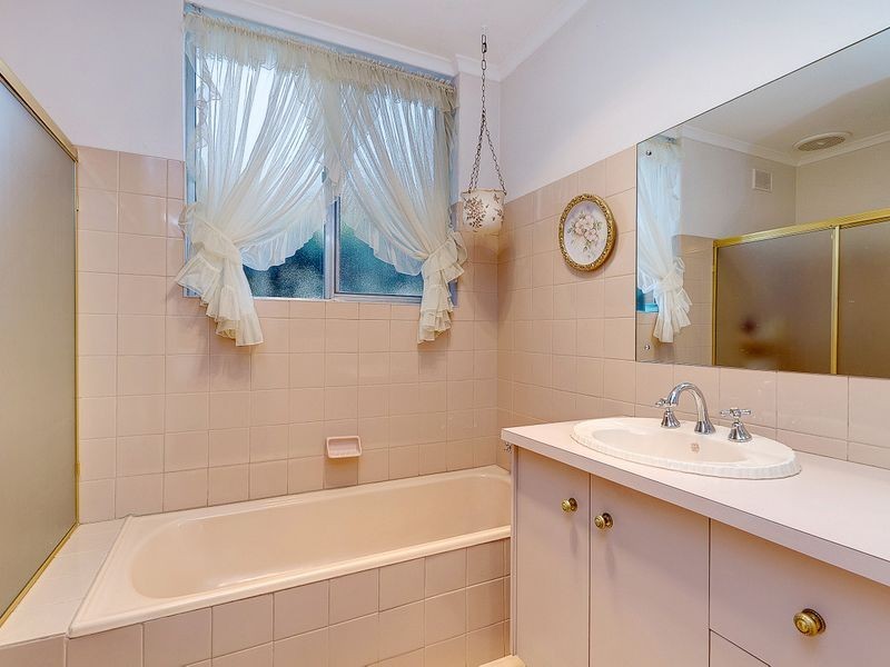 4 West Street, Seacliff Park SA 5049