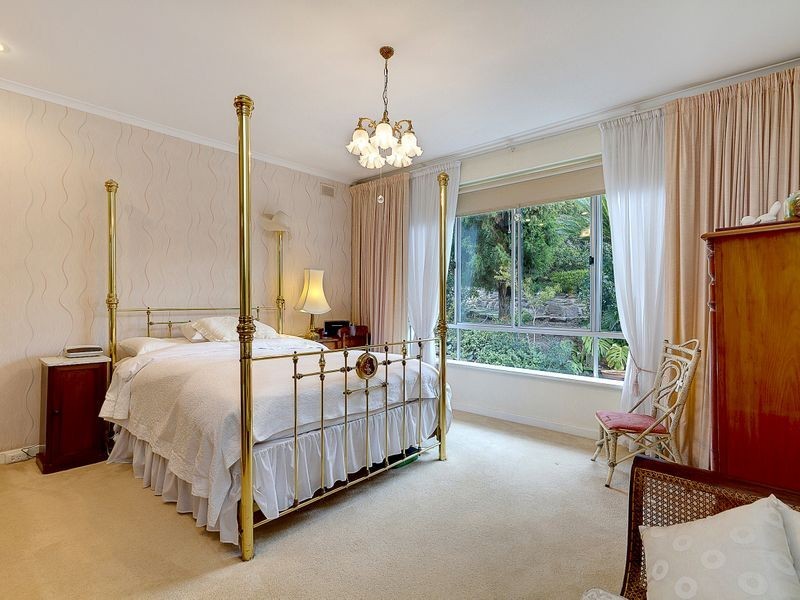 4 West Street, Seacliff Park SA 5049