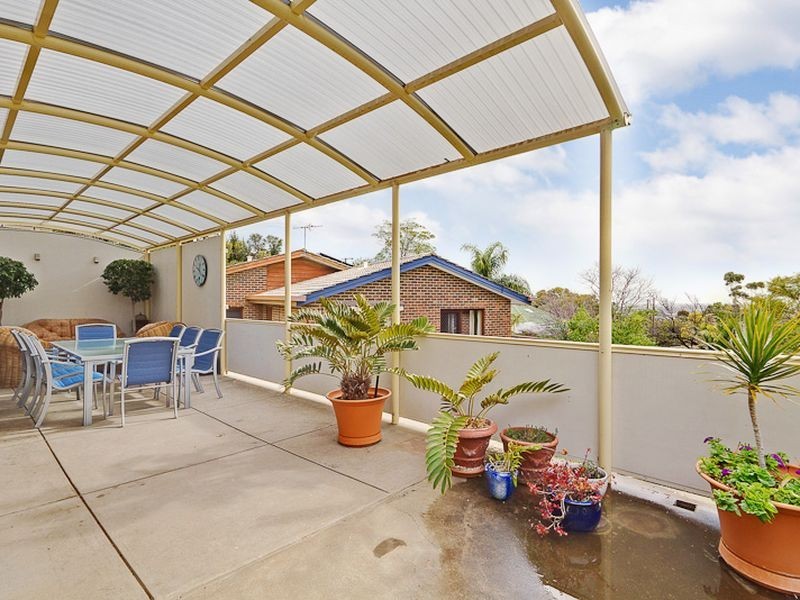 4 West Street, Seacliff Park SA 5049