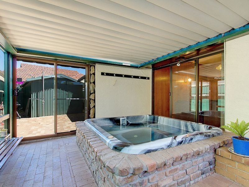 8 Ross Street, Brighton SA 5048