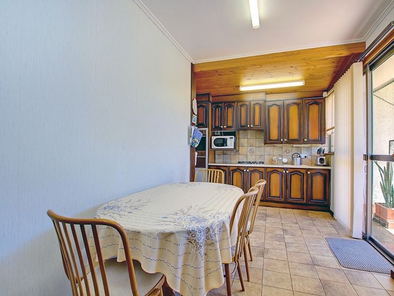 8 Ross Street, Brighton SA 5048