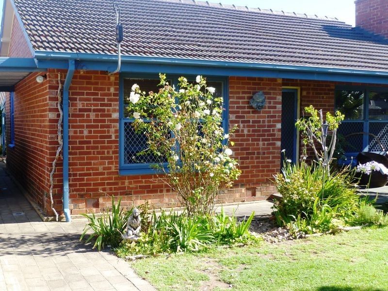 13 Keynes Ave, Warradale SA 5046