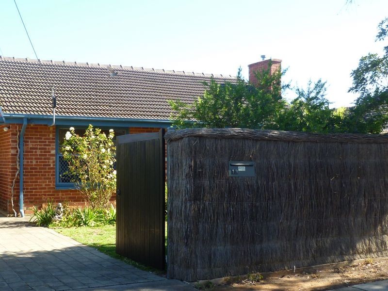 13 Keynes Ave, Warradale SA 5046