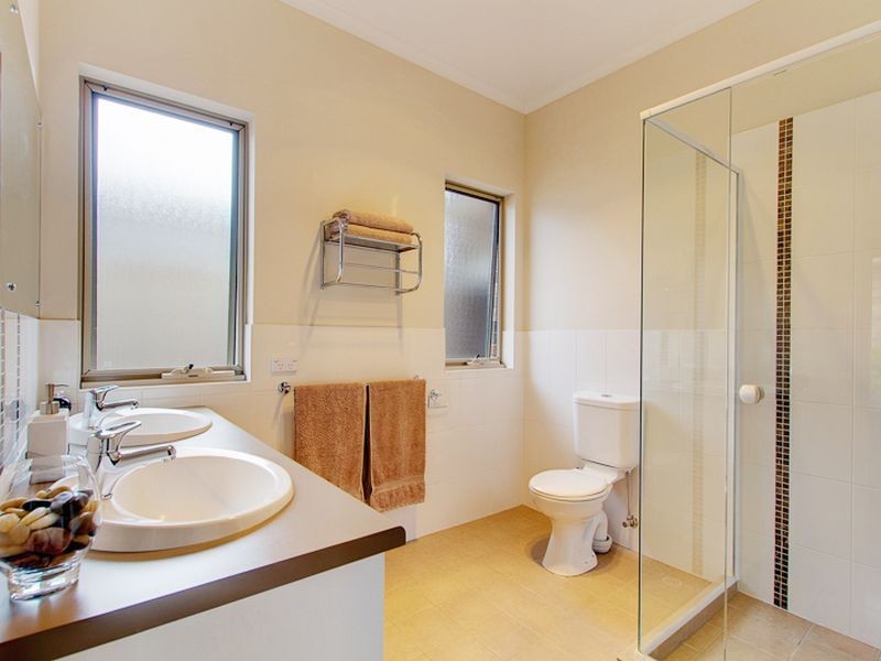 8A Quintus Terrace, Dover Gardens SA 5048