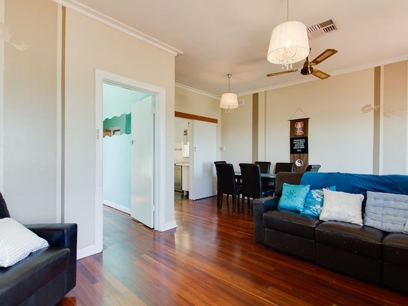 8 Ocean Boulevard, Seacliff Park SA 5049