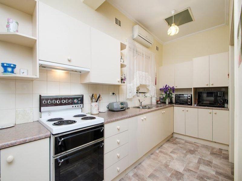 41 Helmsdale Avenue, Glengowrie SA 5044