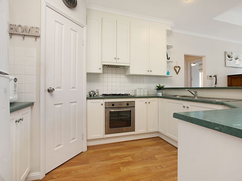 91 The Cove Road, Hallett Cove SA 5158