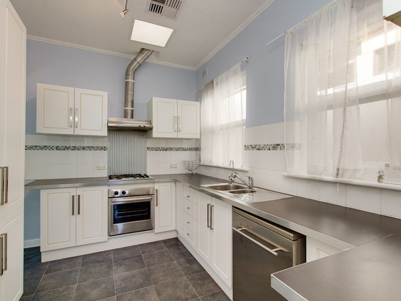 8 Ocean Boulevard, Seacliff Park SA 5049