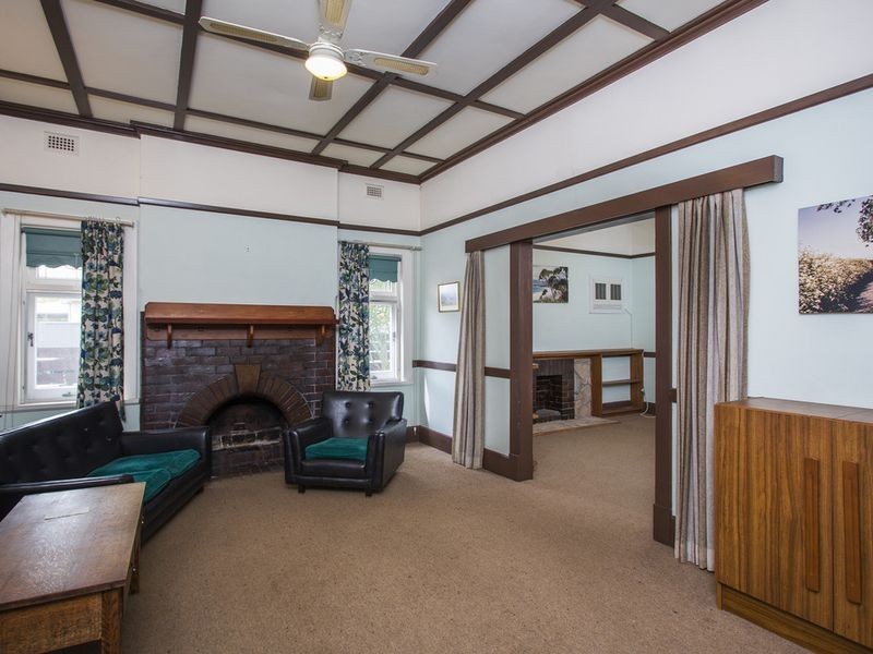 24 The Crescent, Brighton SA 5048