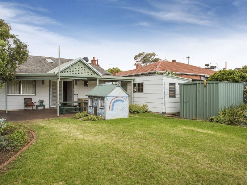 24 The Crescent, Brighton SA 5048