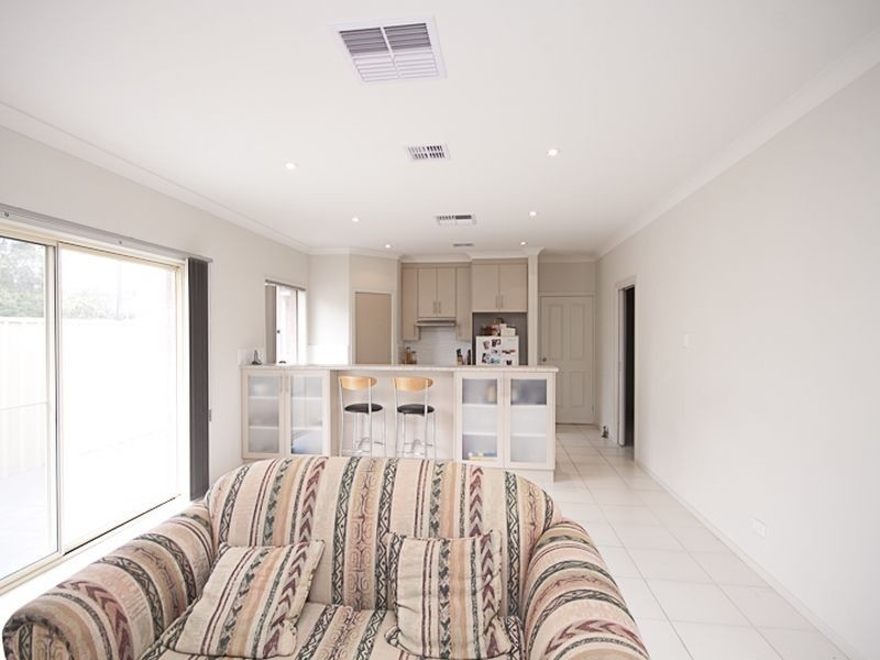 11A Vardon Street, Seacombe Gardens SA 5047