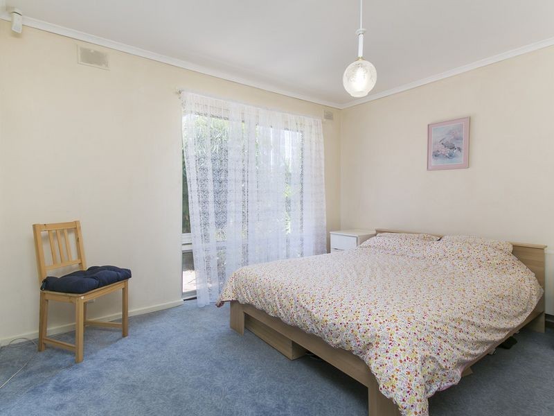 18 Greenview Drive, Grange SA 5022