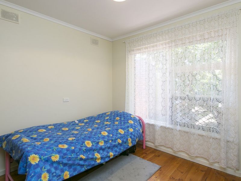 18 Greenview Drive, Grange SA 5022