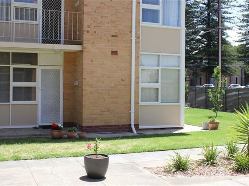 1/21 Nile Street, Glenelg SA 5045