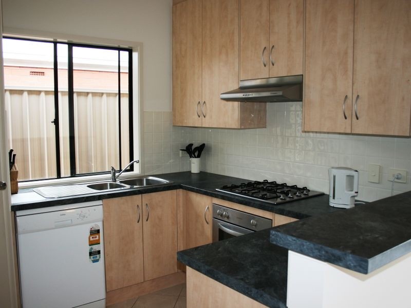 5 Third Avenue, Warradale SA 5046