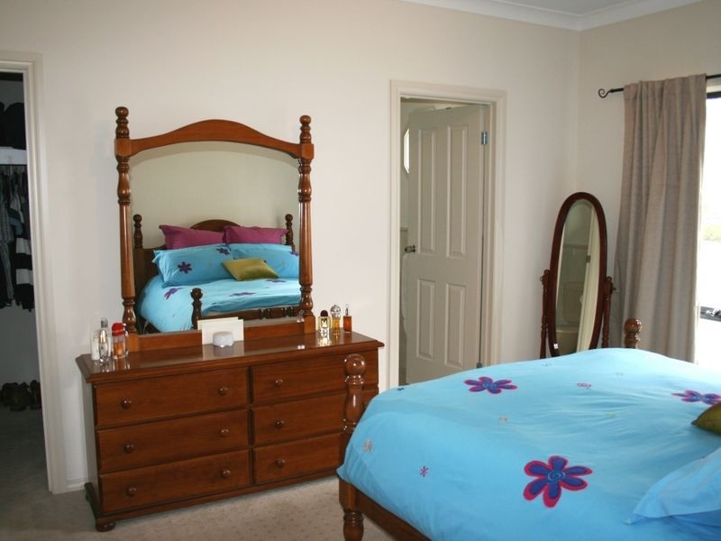 5 Third Avenue, Warradale SA 5046