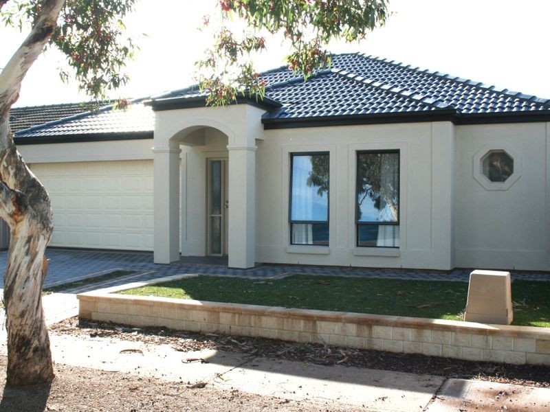5 Third Avenue, Warradale SA 5046