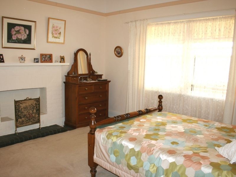 7 Old Beach Road, Brighton SA 5048