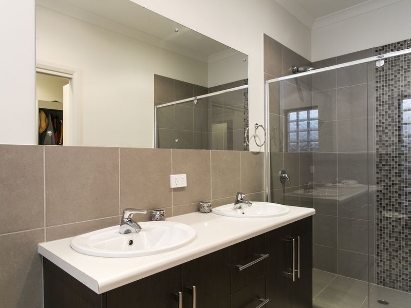 76 Davenport Terrace, Seacliff Park SA 5049