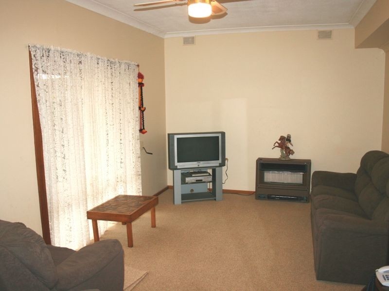 4 Ranford Crescent, Mitchell Park SA 5043