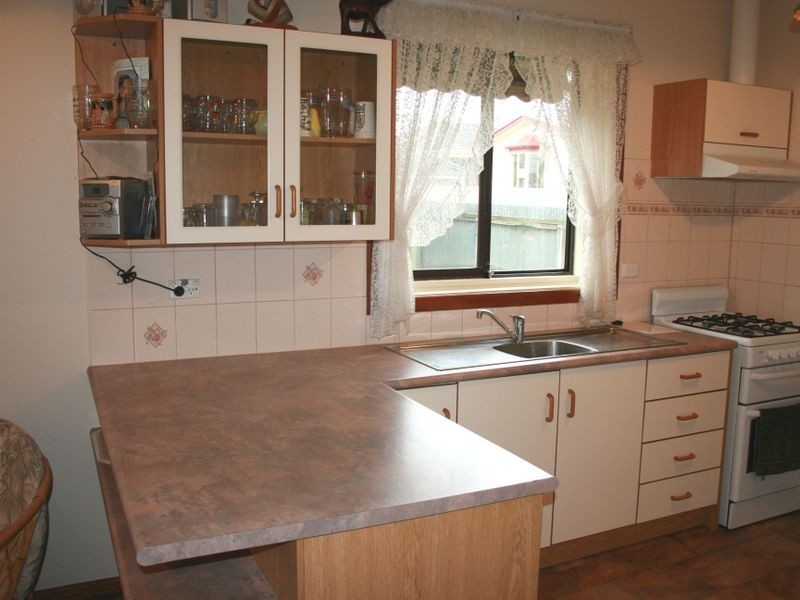 4 Ranford Crescent, Mitchell Park SA 5043