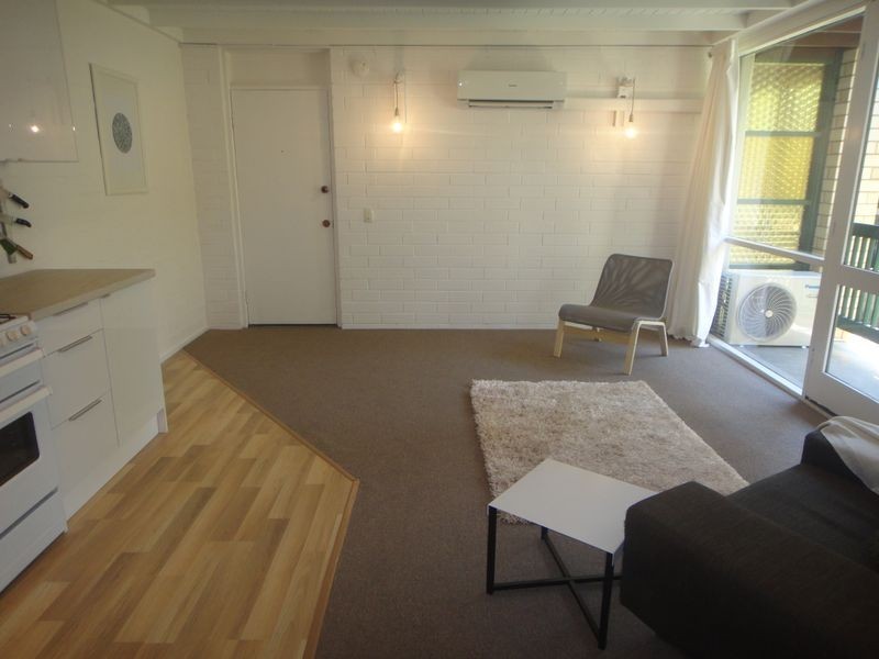 4/2 Ferguson, Glenelg North SA 5045