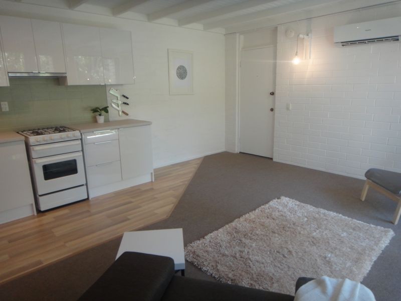 4/2 Ferguson, Glenelg North SA 5045