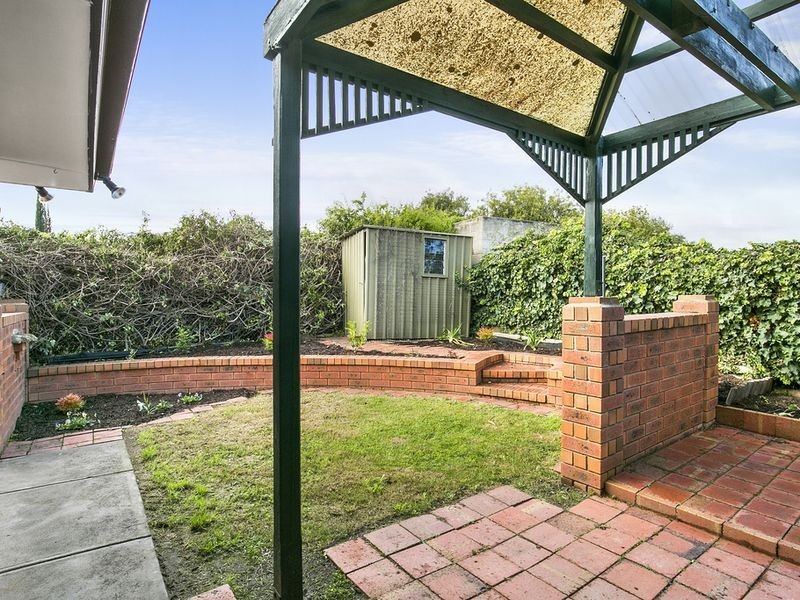 8A Parsons Grove, Park Holme SA 5043