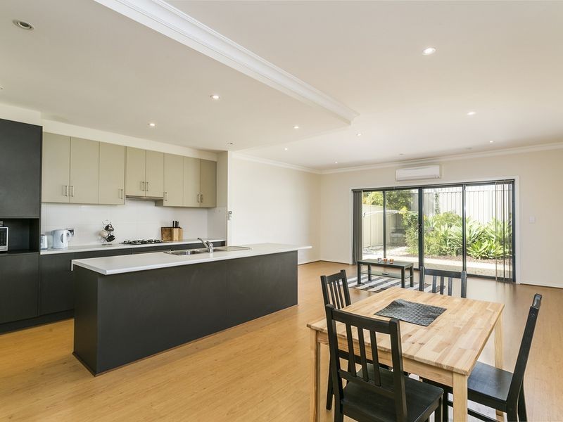 8A Byron Avenue, Clovelly Park SA 5042