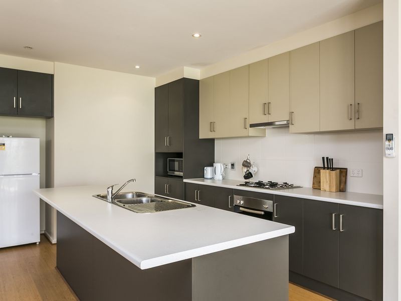 8A Byron Avenue, Clovelly Park SA 5042