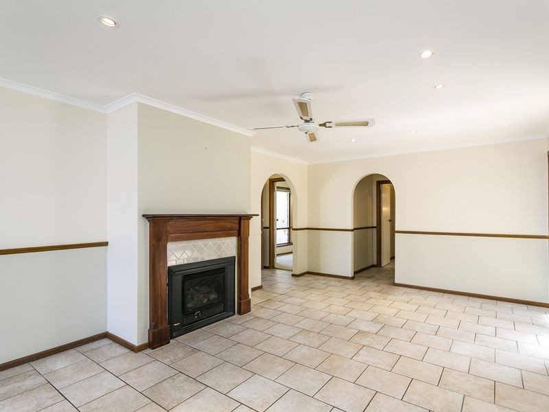 6 Osmanli Drive, Hallett Cove SA 5158