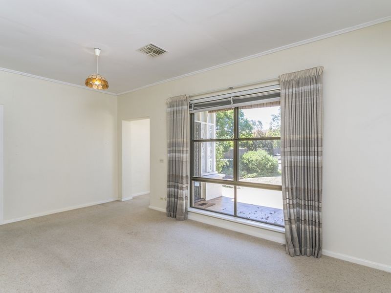 1 Vinall Steet, Dover Gardens SA 5048