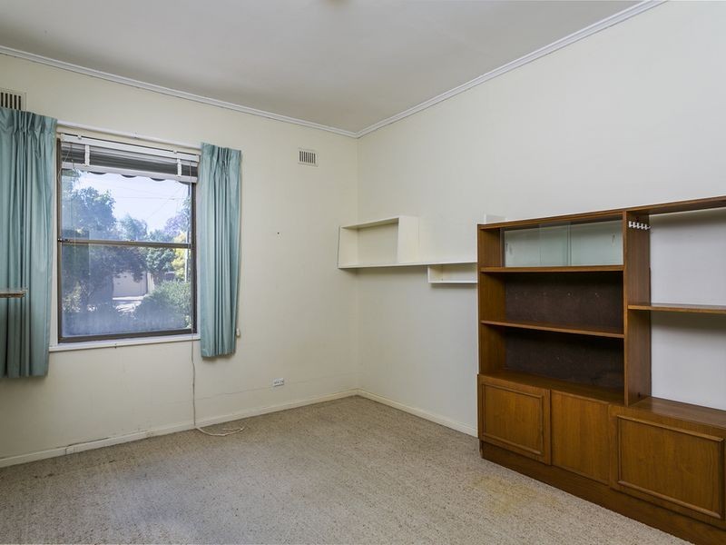 1 Vinall Steet, Dover Gardens SA 5048