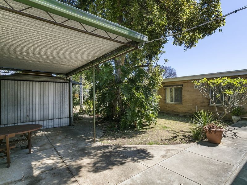 1 Vinall Steet, Dover Gardens SA 5048