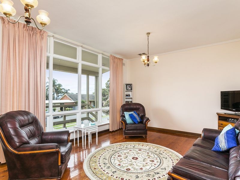 7 Truscott  Avenue, Seacombe Heights SA 5047