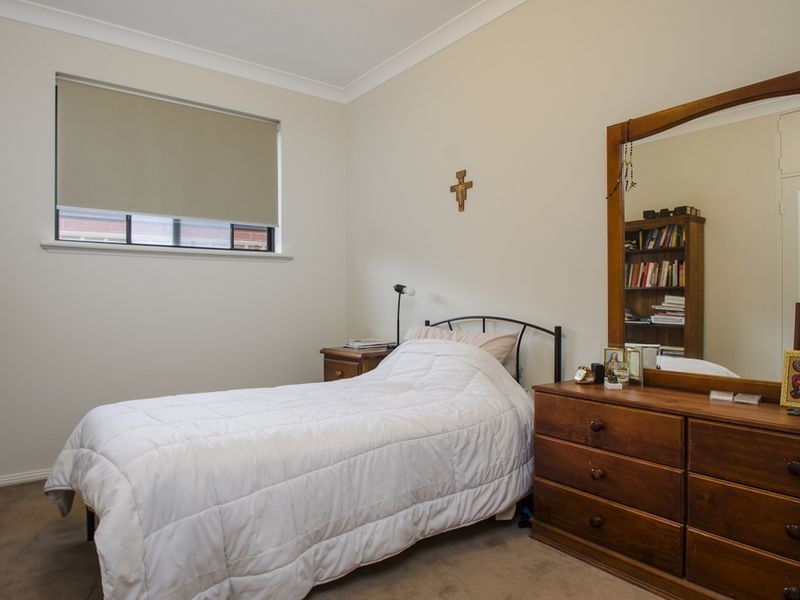 13A Dalkeith Avenue, Dover Gardens SA 5048