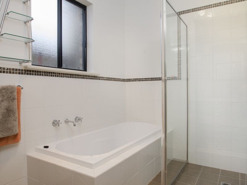 13A Dalkeith Avenue, Dover Gardens SA 5048