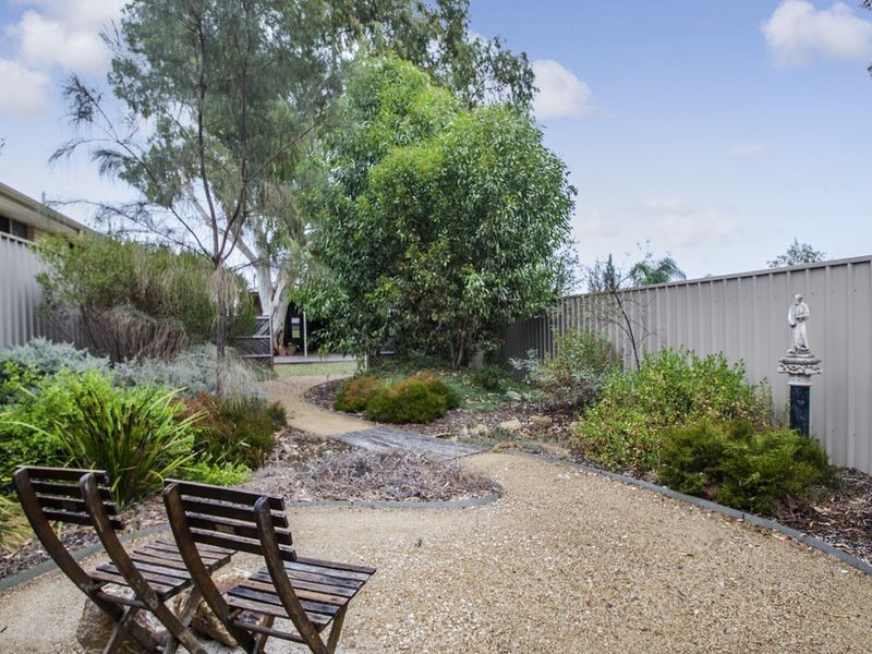 13A Dalkeith Avenue, Dover Gardens SA 5048