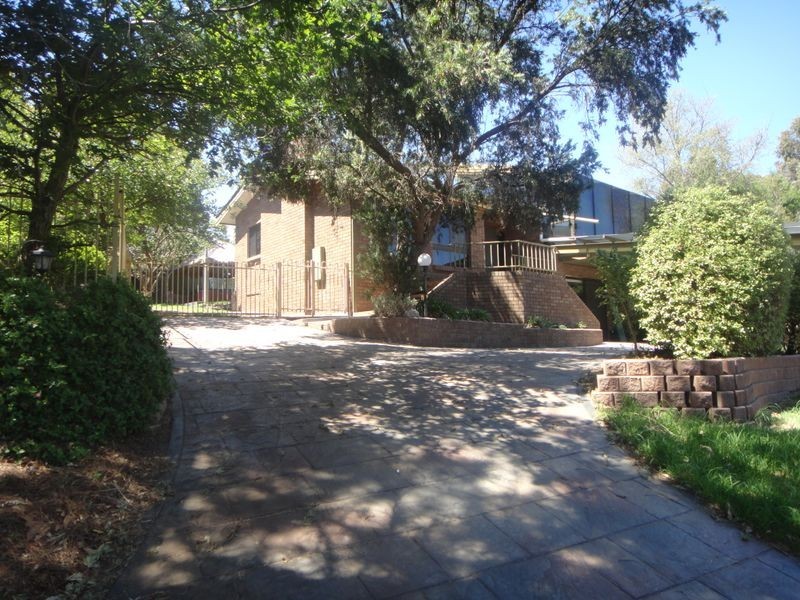 5 Tania Drive, Aberfoyle Park SA 5159