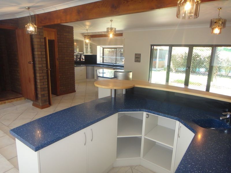 5 Tania Drive, Aberfoyle Park SA 5159