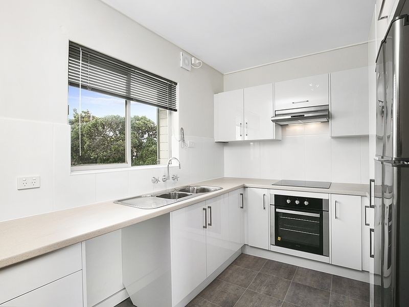 14/18 Seaview Road, West Beach SA 5024