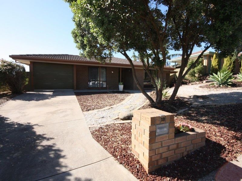 18 Nalimba Street, Hallett Cove SA 5158