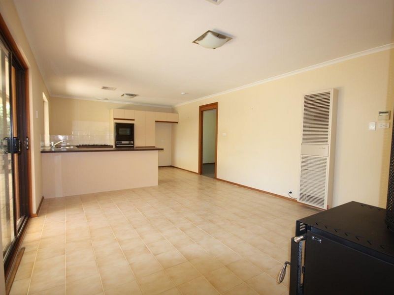 18 Nalimba Street, Hallett Cove SA 5158