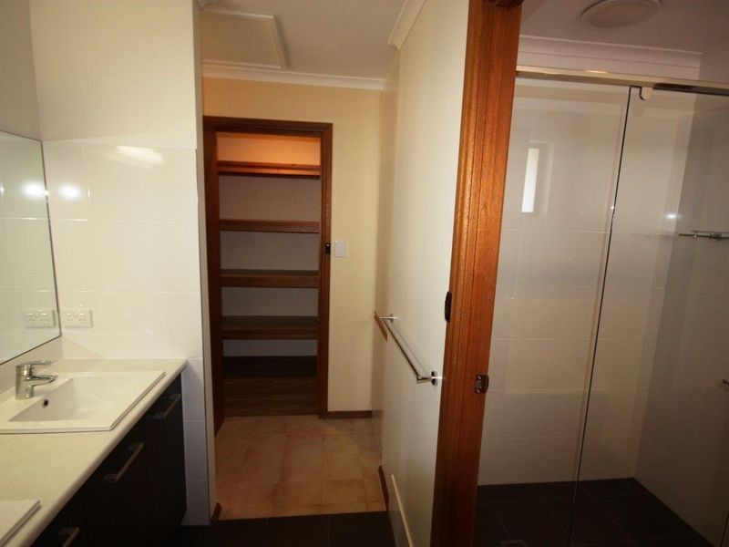 18 Nalimba Street, Hallett Cove SA 5158