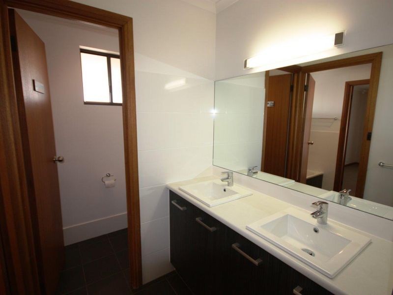 18 Nalimba Street, Hallett Cove SA 5158