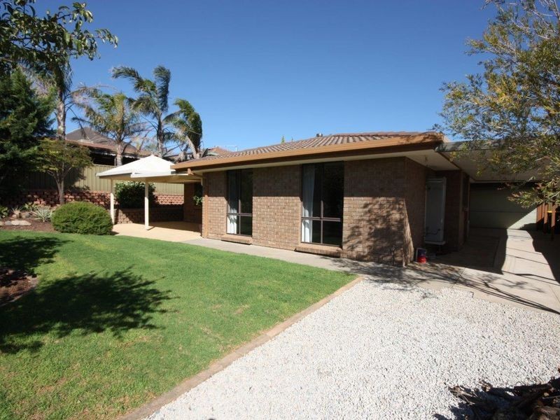 18 Nalimba Street, Hallett Cove SA 5158