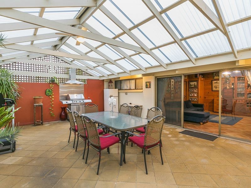 15 Gooroonga Street, Seaview Downs SA 5049