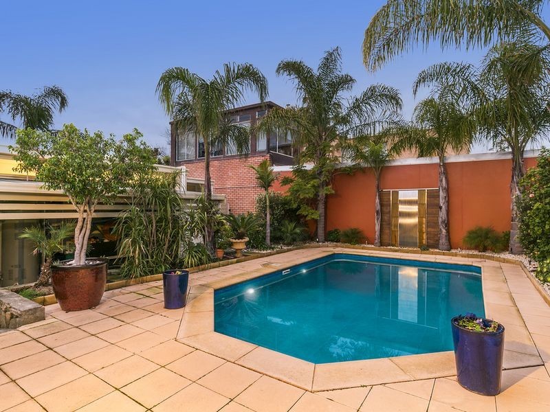 15 Gooroonga Street, Seaview Downs SA 5049
