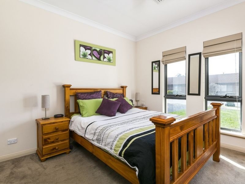 2 Lincoln Avenue, Warradale SA 5046