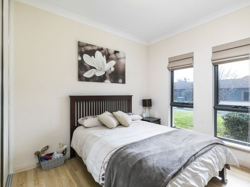 2 Lincoln Avenue, Warradale SA 5046